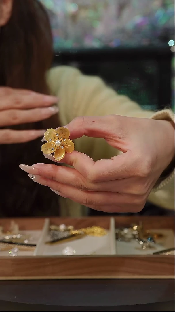 磁吸胸针·弘贝雅螺钿漆器文化馆