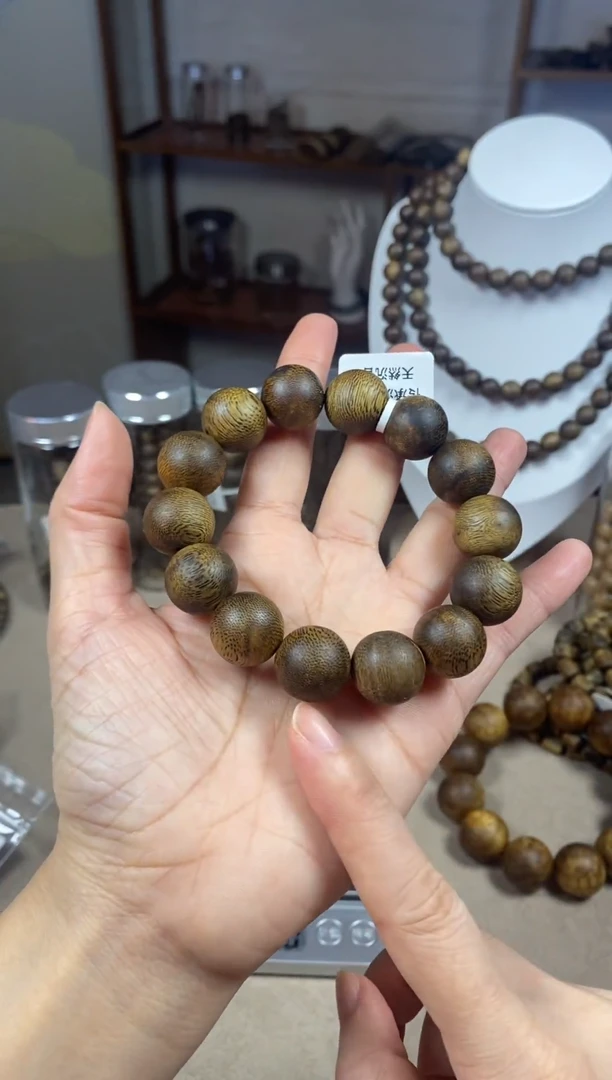 沉香手串单圈卡1.6 保17克