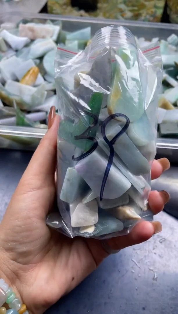 配石翡翠天然翡翠大号500克39