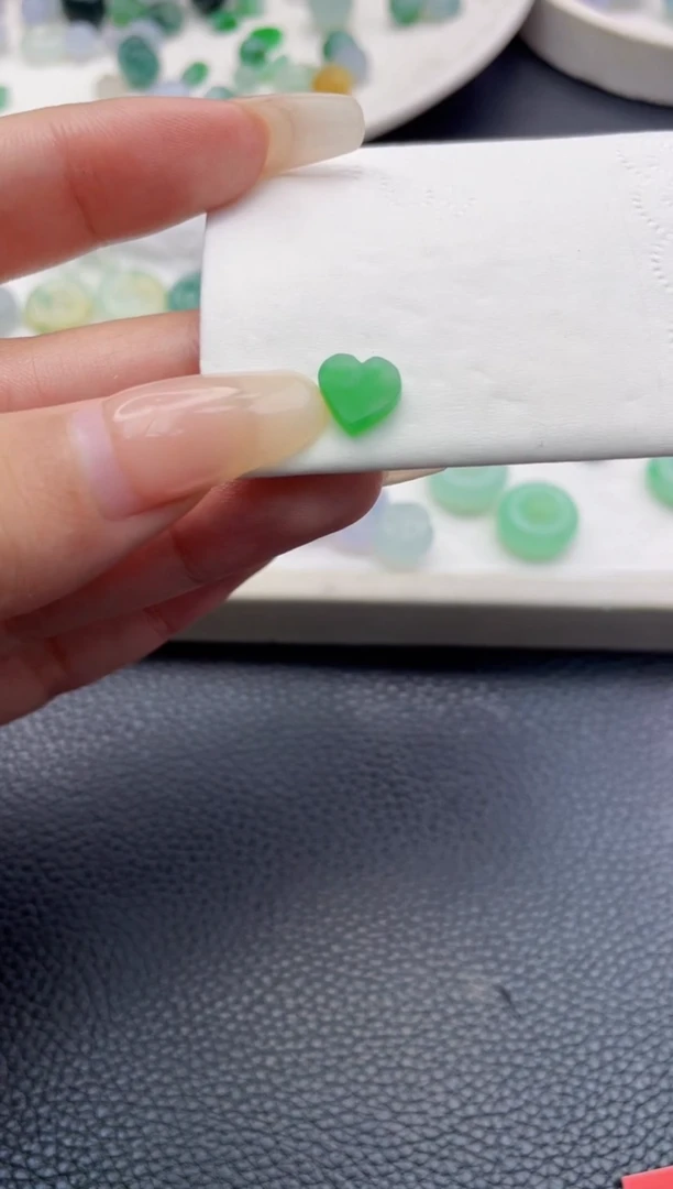 【闪购商品】定制翡翠未镶嵌85671111