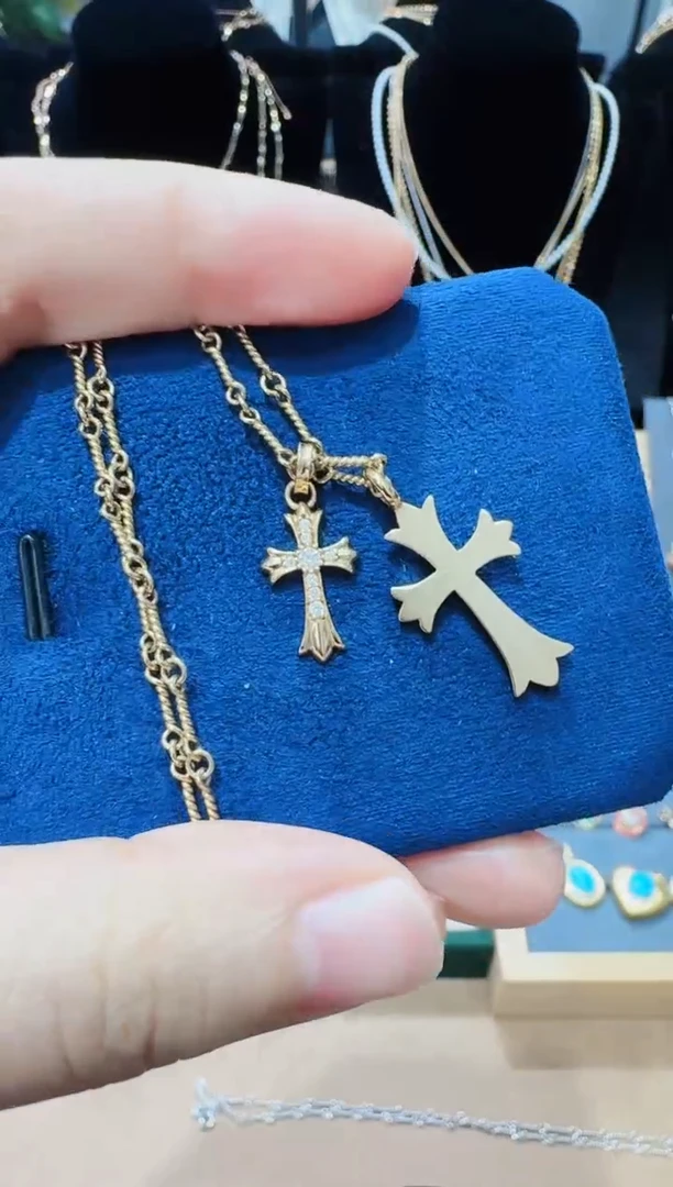 【闪购商品】钻石吊坠18K金镶嵌钻石吊坠含链50cm