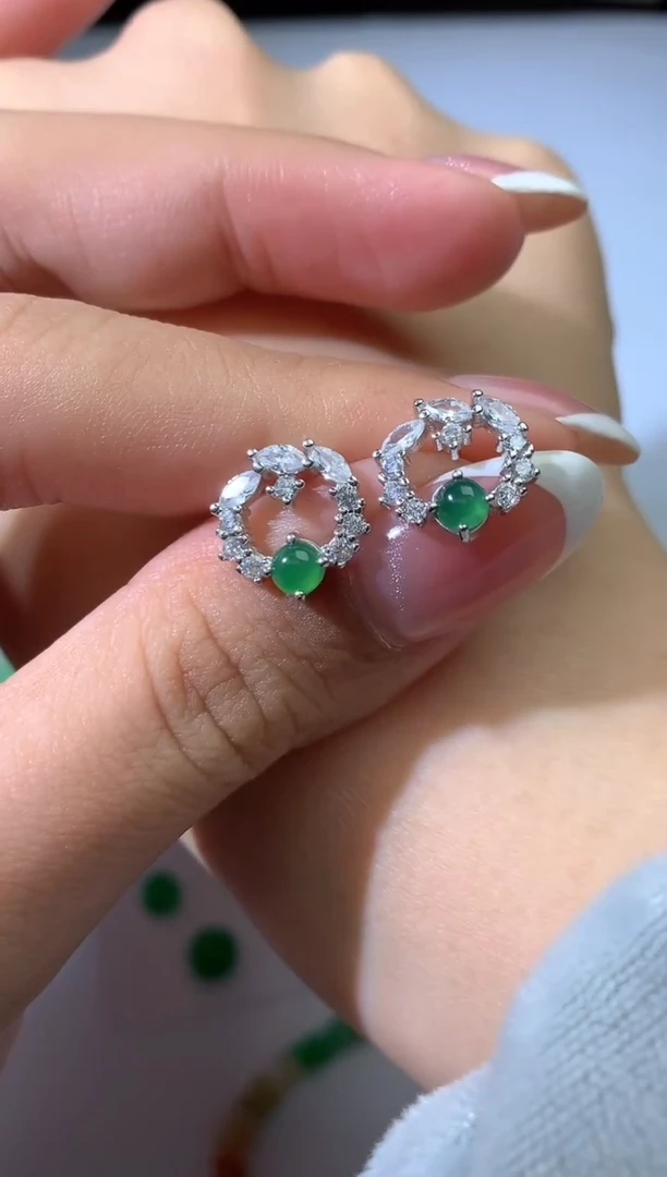 颈饰银S925镶嵌翡翠净货