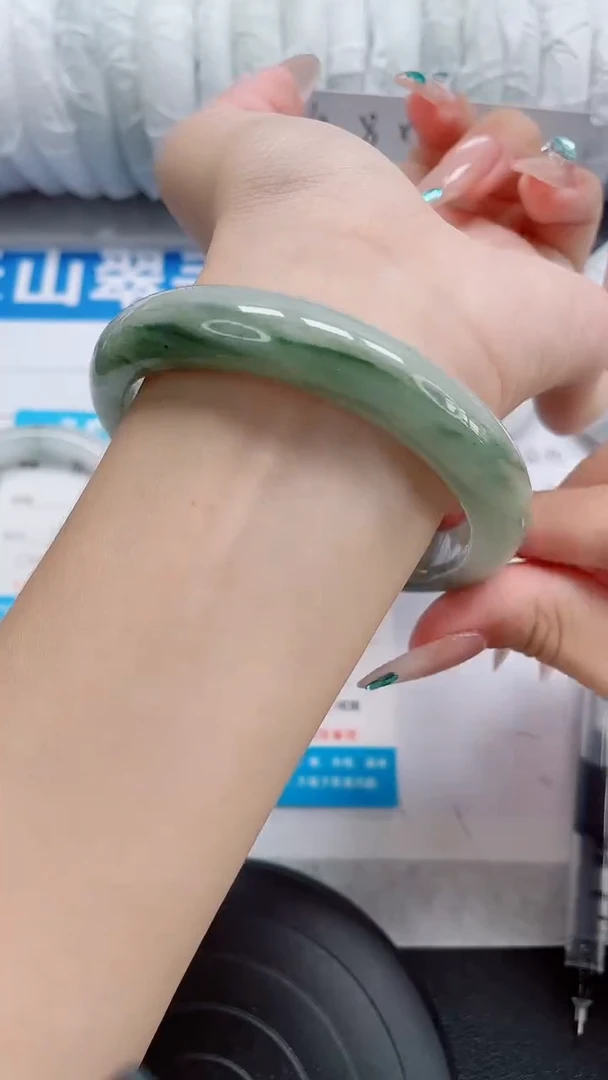 未镶嵌手镯石英质玉99-62/63