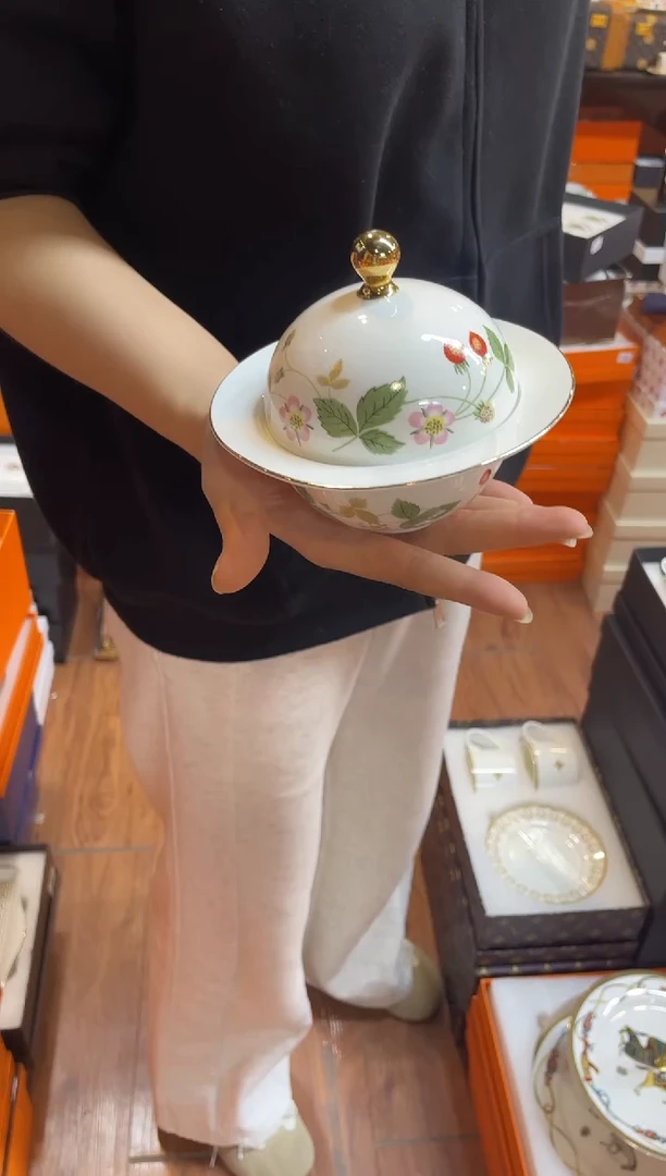 杯鸿辉家品牌瓷器，京东包邮！