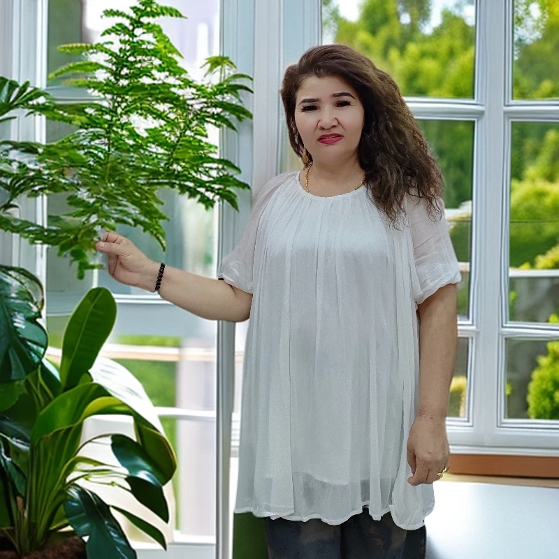 夏季百搭时尚纯色宽松休闲白色连衣裙