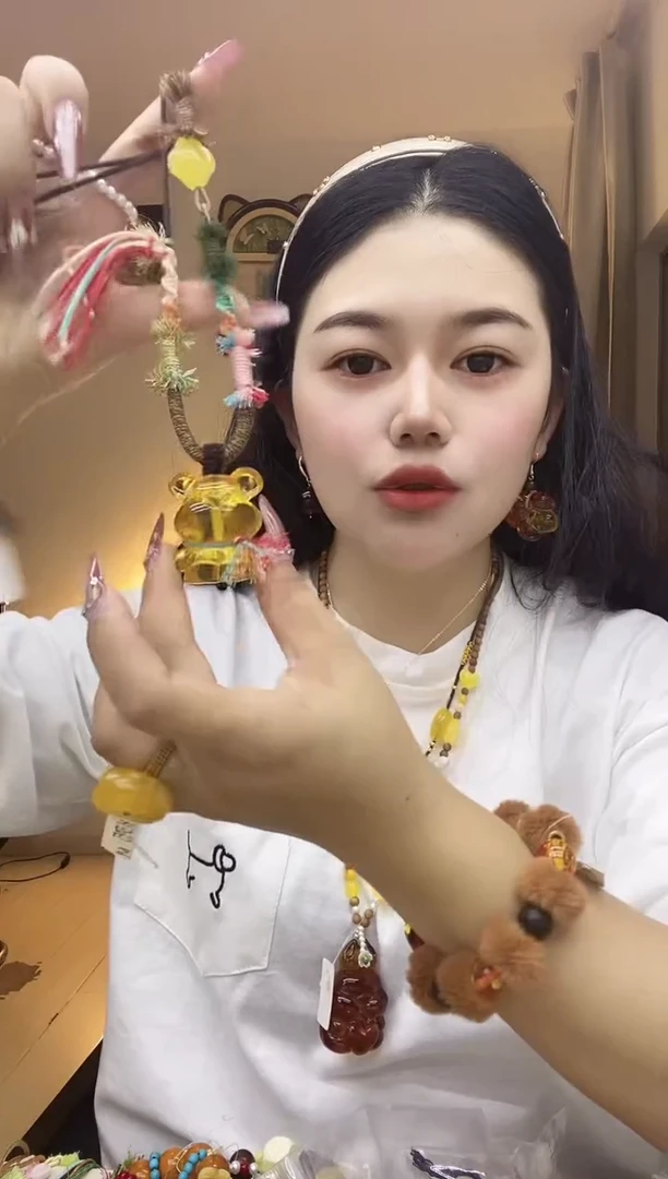 无合金熊北北时尚穿搭饰品