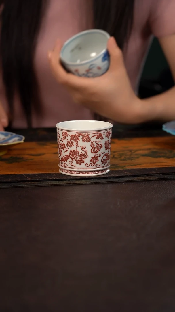贵红窑釉里红福寿直口融天杯