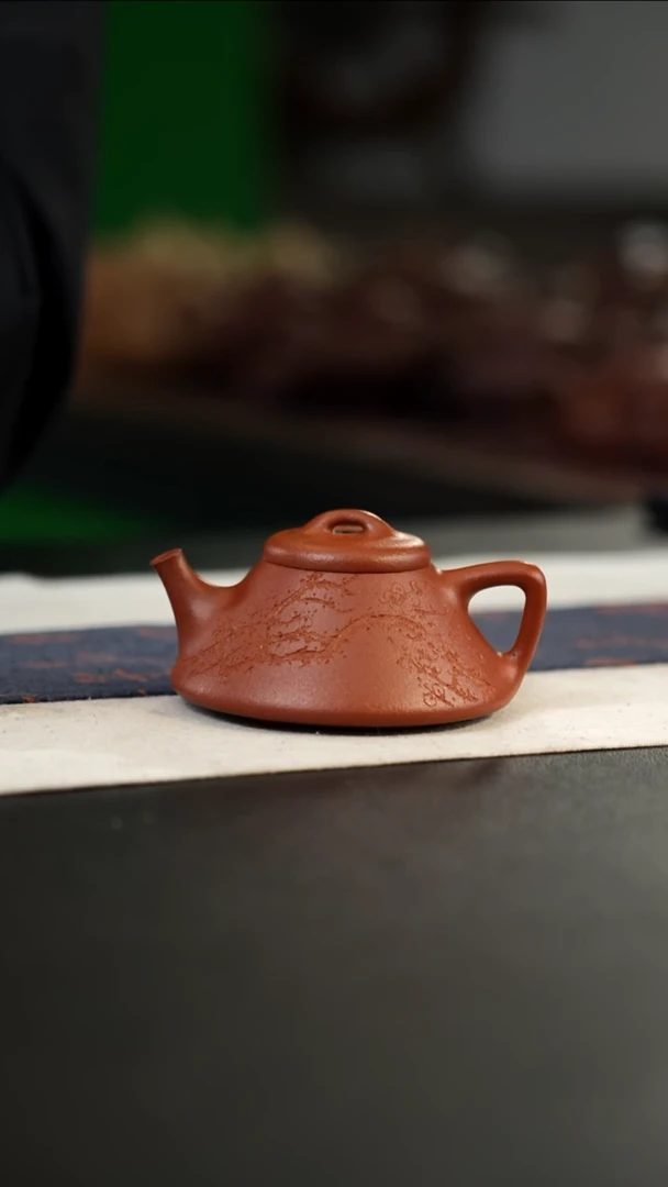 茶壶紫砂绝红降坡，文瓢100cc