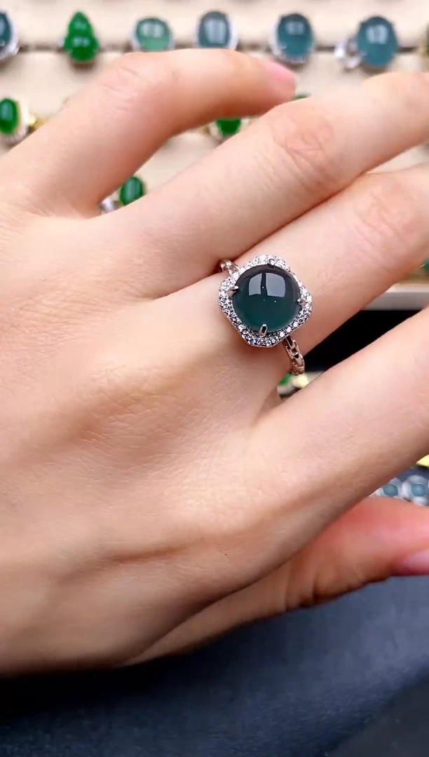 【闪购商品】翡翠戒指银S925镶嵌....