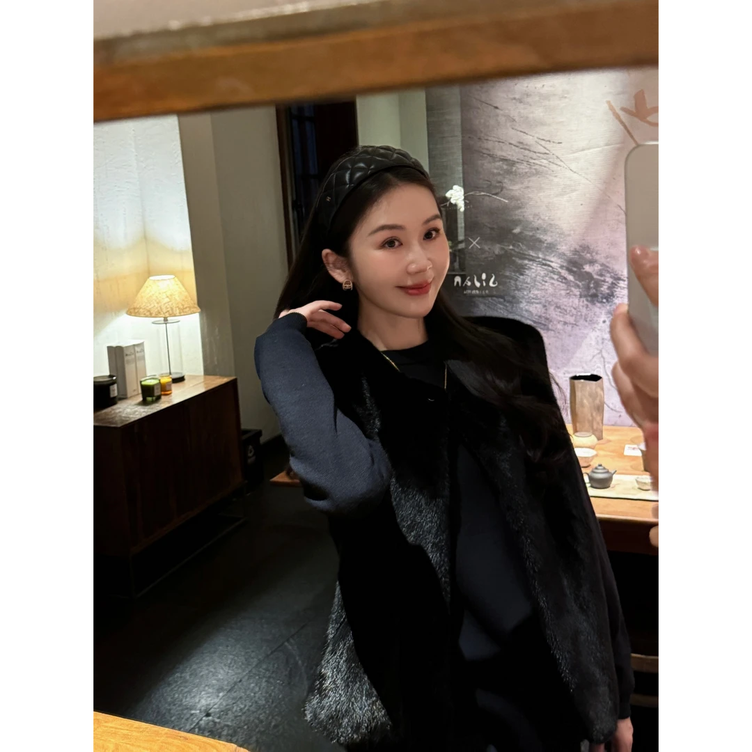 syna希娜 进口水貂毛皮短二皇冠天鹅绒马甲