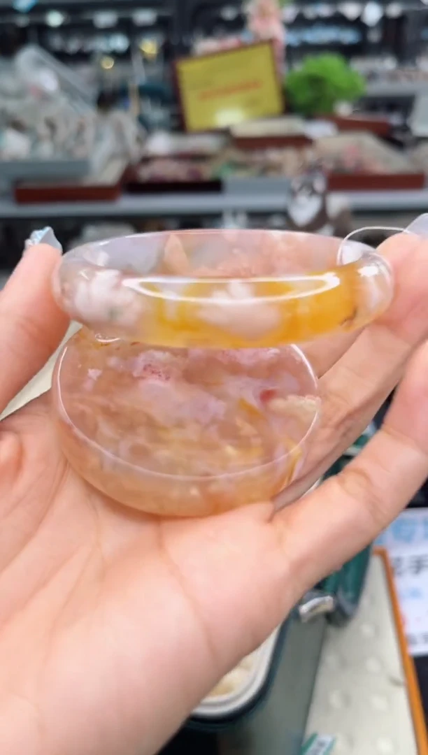 【闪购商品】石英质玉手镯未镶嵌61圈口（赠品镯心）6230501