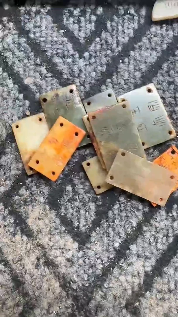 未镶嵌和田玉挂件1