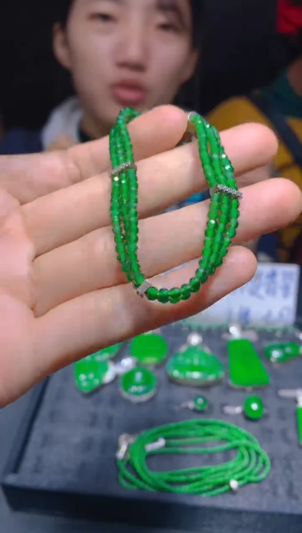 未镶嵌定制翡翠100多样性发货（发其一）