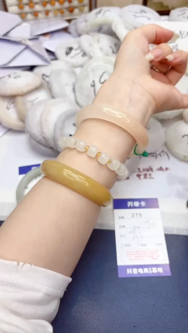 石英质玉手镯未镶嵌275-财气镯-圈口59