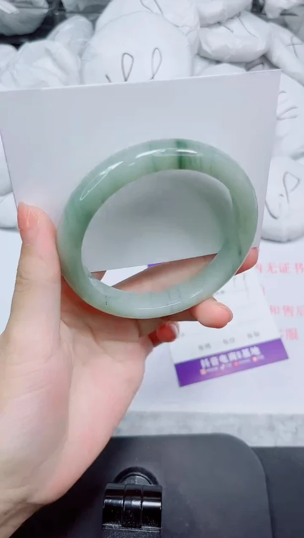 石英质玉手镯未镶嵌53-60