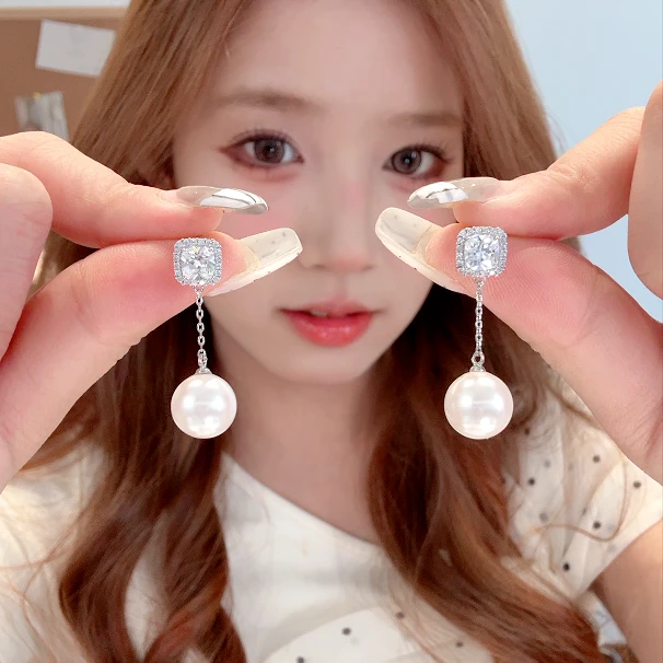 芒果饰品 铜合金锆石耳饰 曼塔玫瑰方糖珠珠耳环女气质耳针耳饰