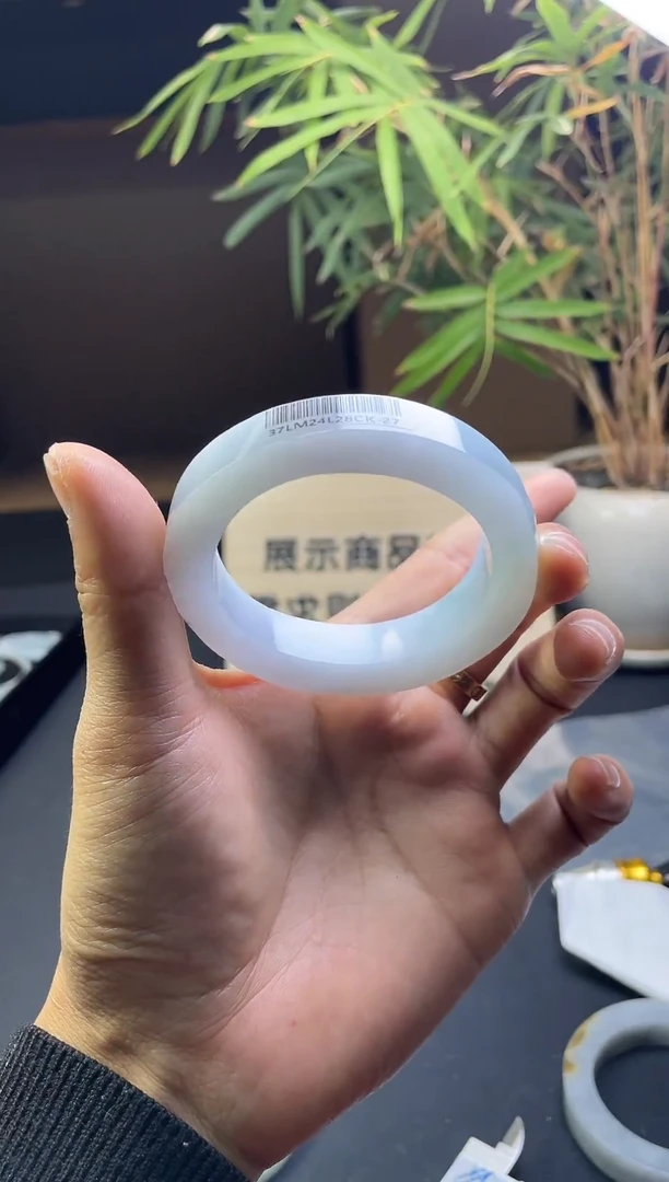 【闪购商品】定制翡翠贵妃未镶嵌老朱