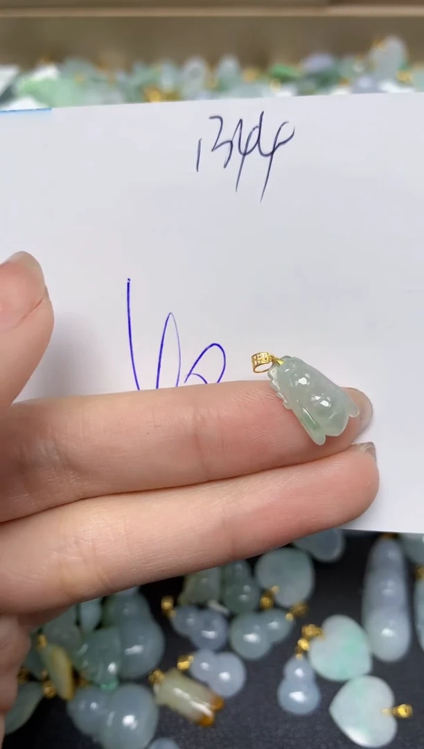 【闪购商品】翡翠颈饰18K金镶嵌 天然翡翠A货