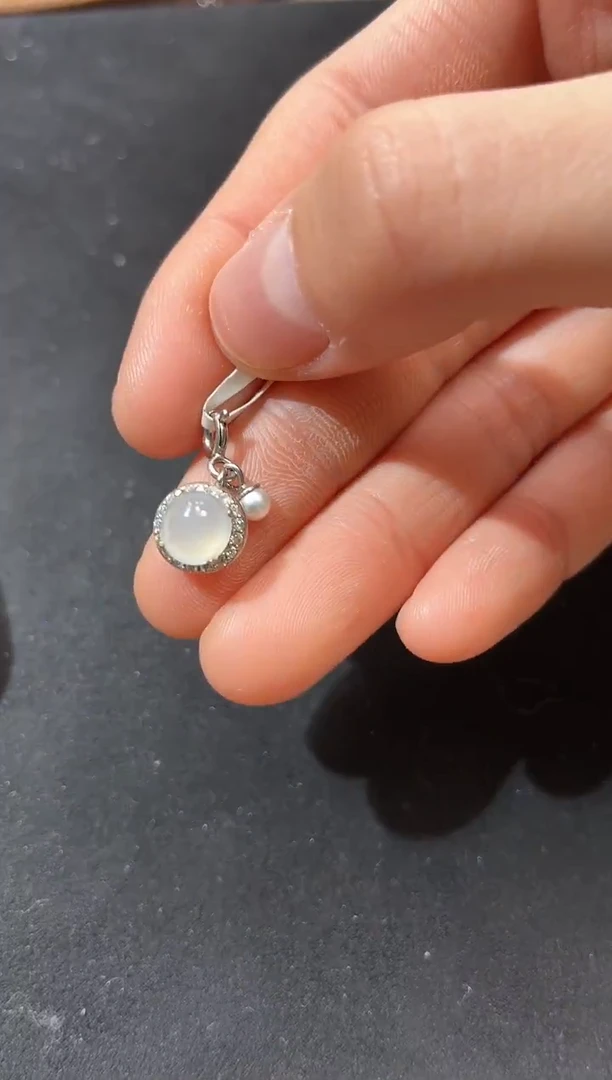 吊坠(不含链)银S925镶嵌翡翠吊坠