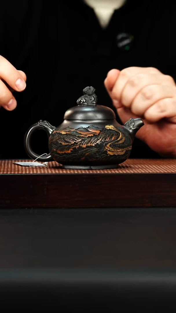 茶壶紫砂宜兴紫砂 六方龙韵 石黄 梅付春