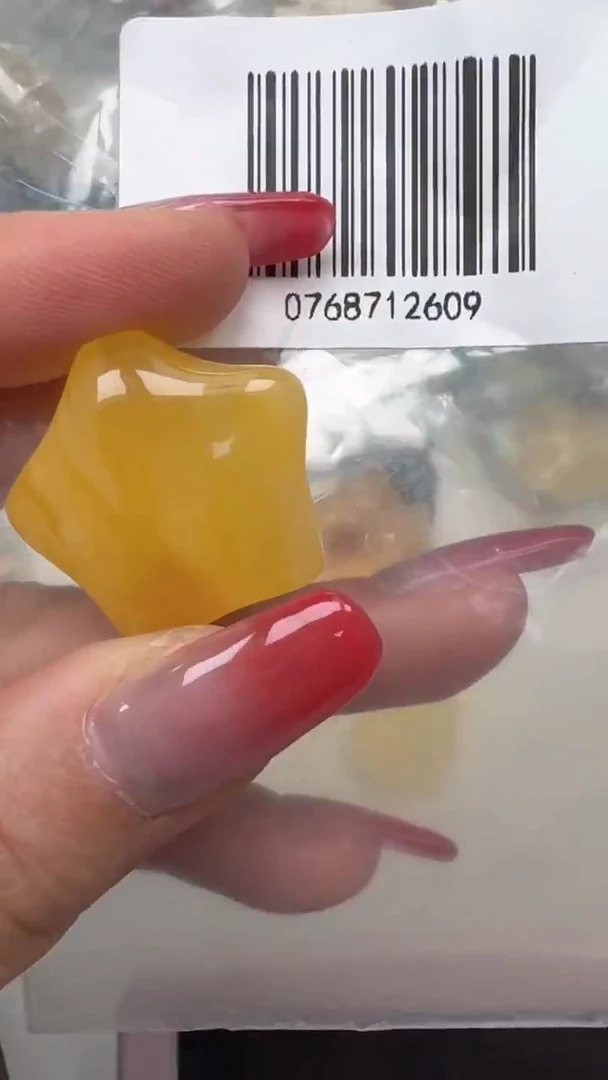 裸石琥珀未镶嵌如图