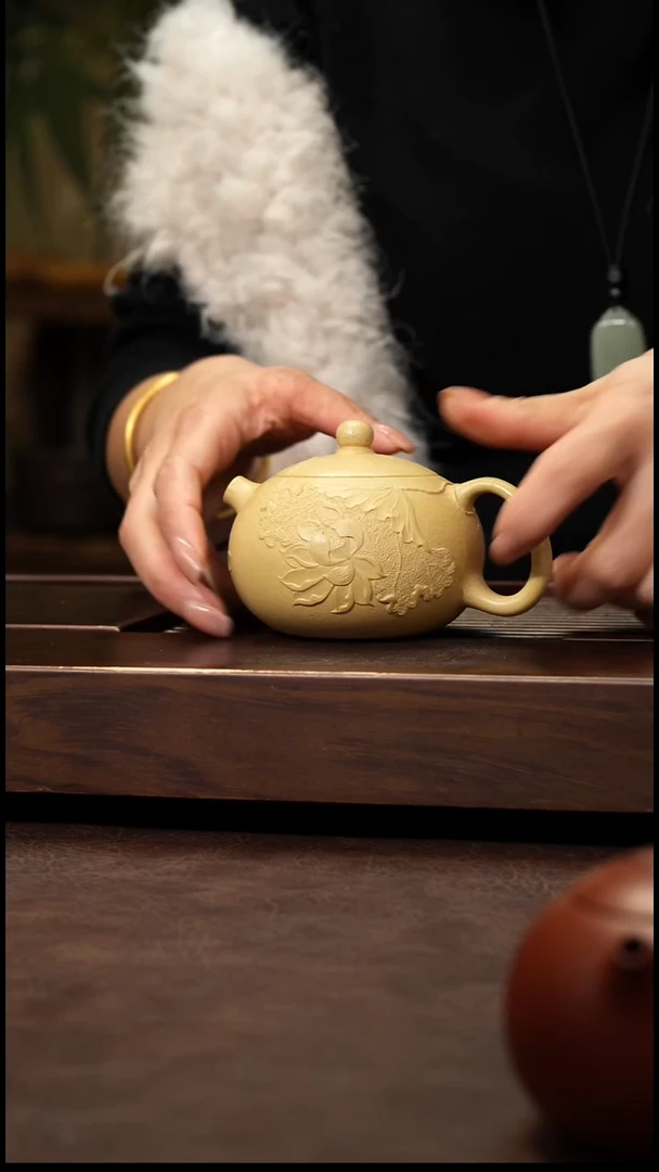 茶壶紫砂本绿泥绘西施200cc左右