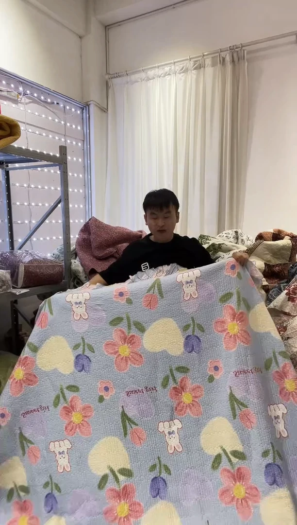 棉200*230纯棉床盖60号微瑕