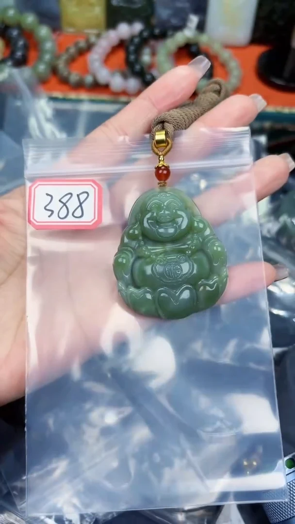 颈饰未镶嵌和田玉和田玉