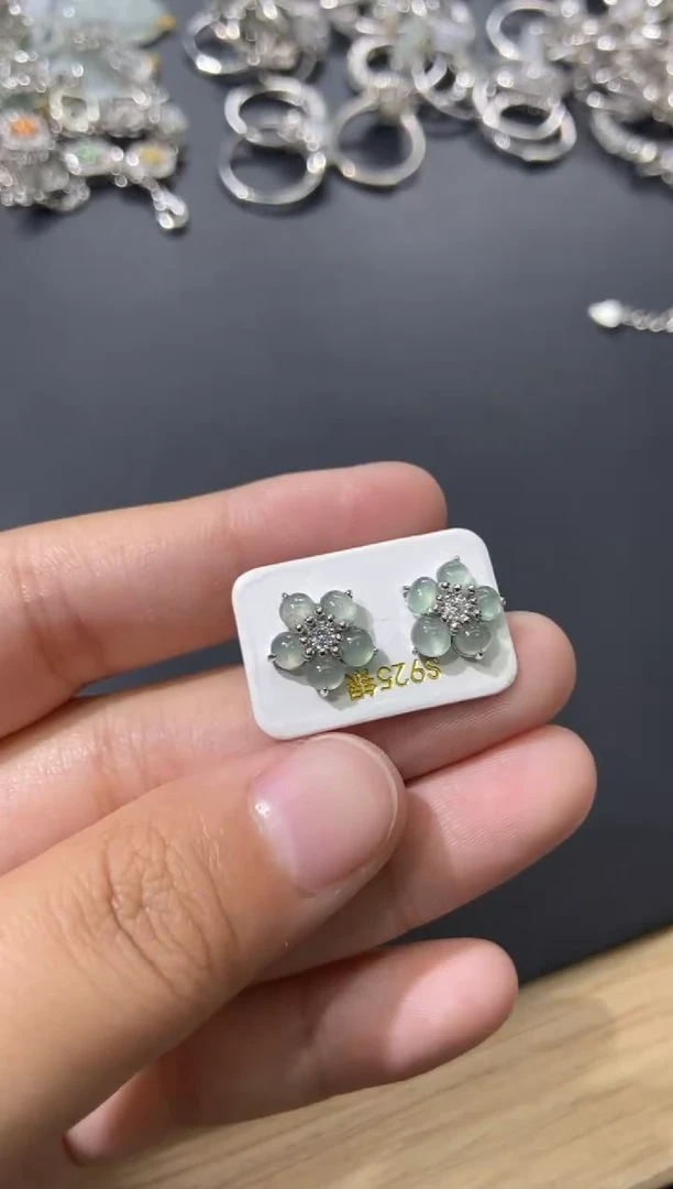 未镶嵌翡翠耳饰天然翡翠A货28