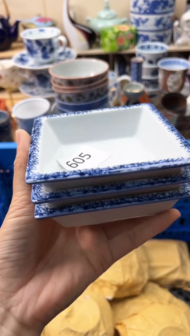 瓷片小*卷你好你好605