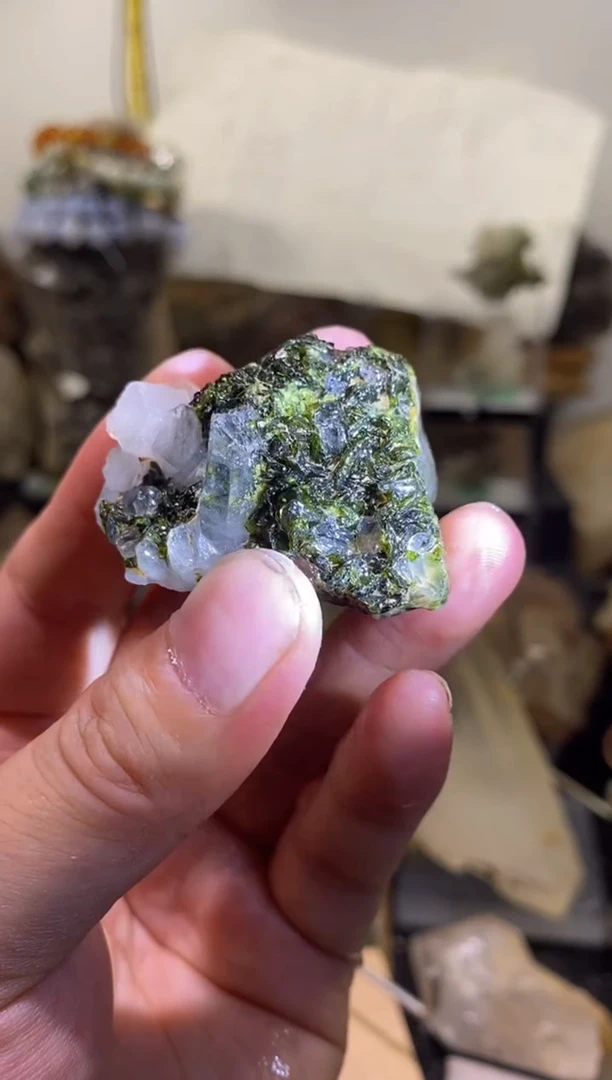 水晶珠宝半成品未镶嵌20号四川花园水晶簇