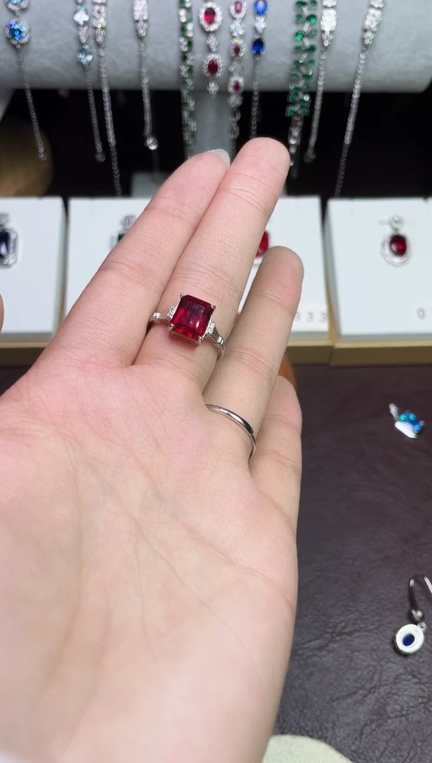 合金合成钻石红宝戒指