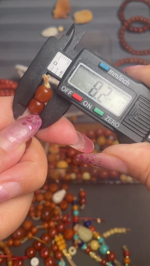 石英质玉多样性发货未镶嵌多样性发货 8红油皮一对