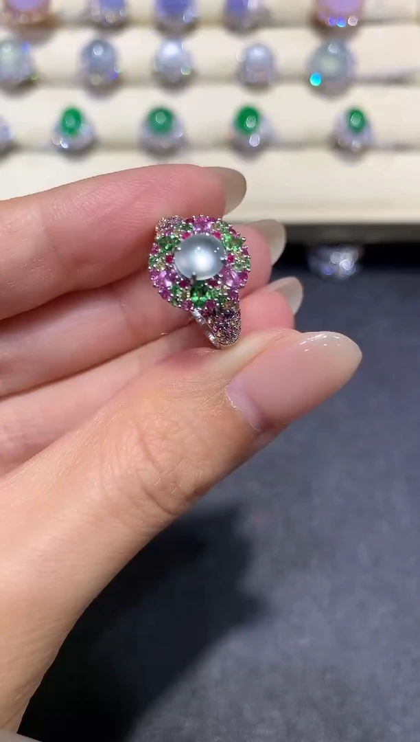 【闪购商品】翡翠戒指18K金镶嵌a207