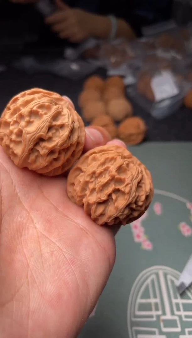 把件文玩核桃a113   苹果园 39尺