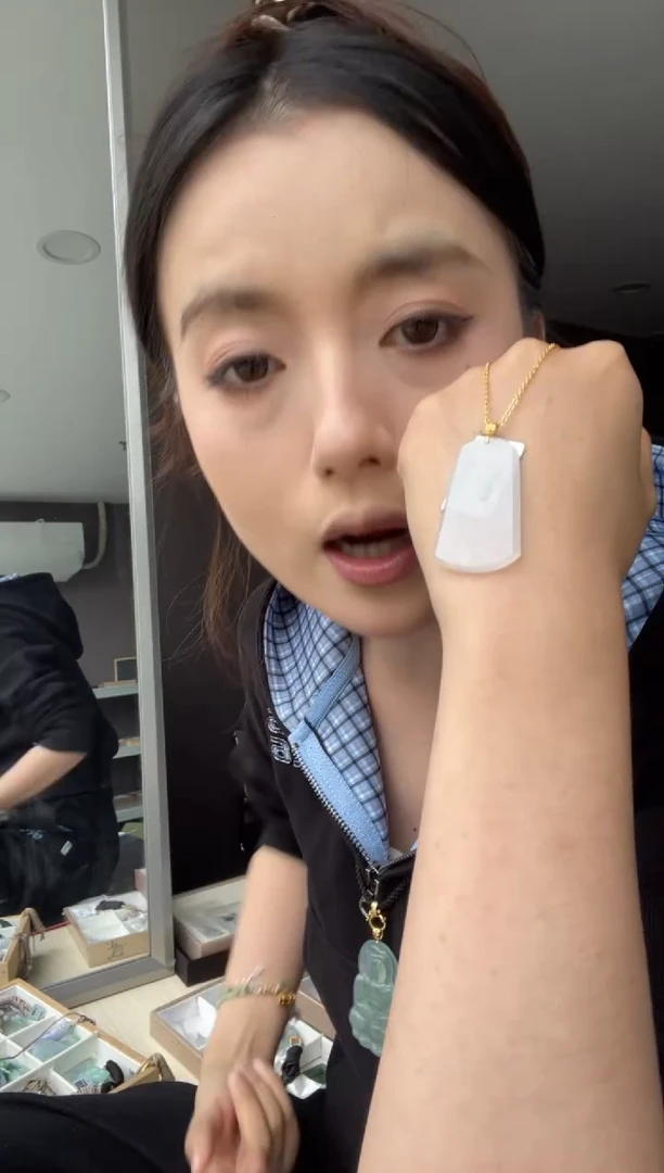 吊坠(不含链)18K金镶嵌翡翠天然缅甸A货翡翠