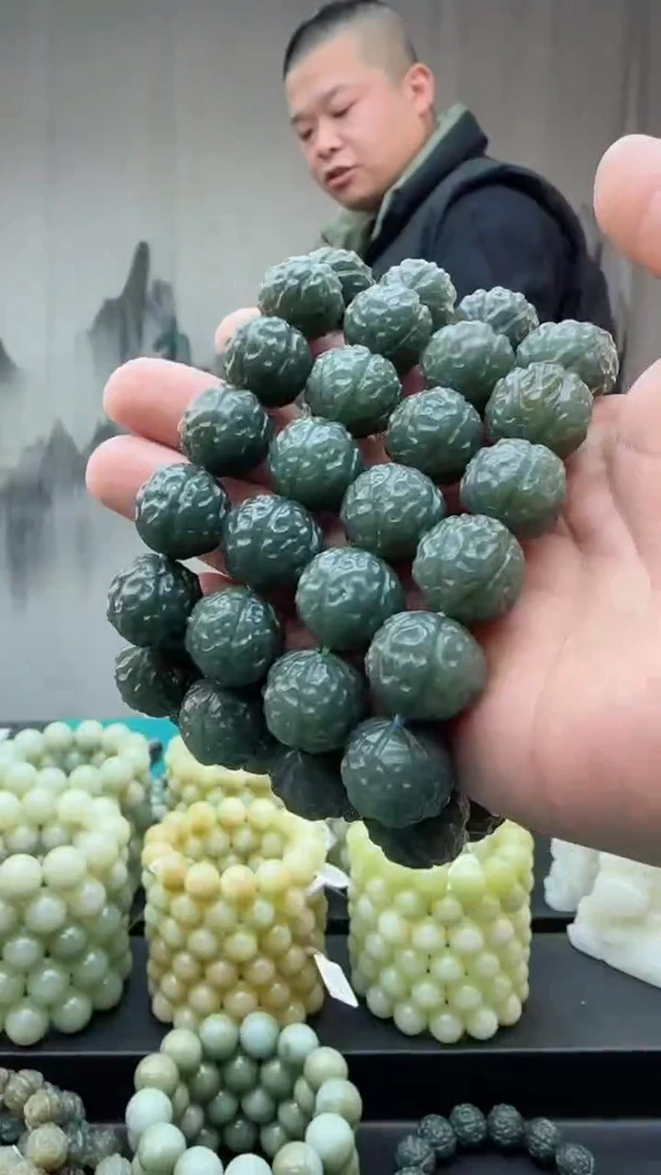 【闪购商品】和田玉颈饰未镶嵌多样性发货拍一发一卡17金刚