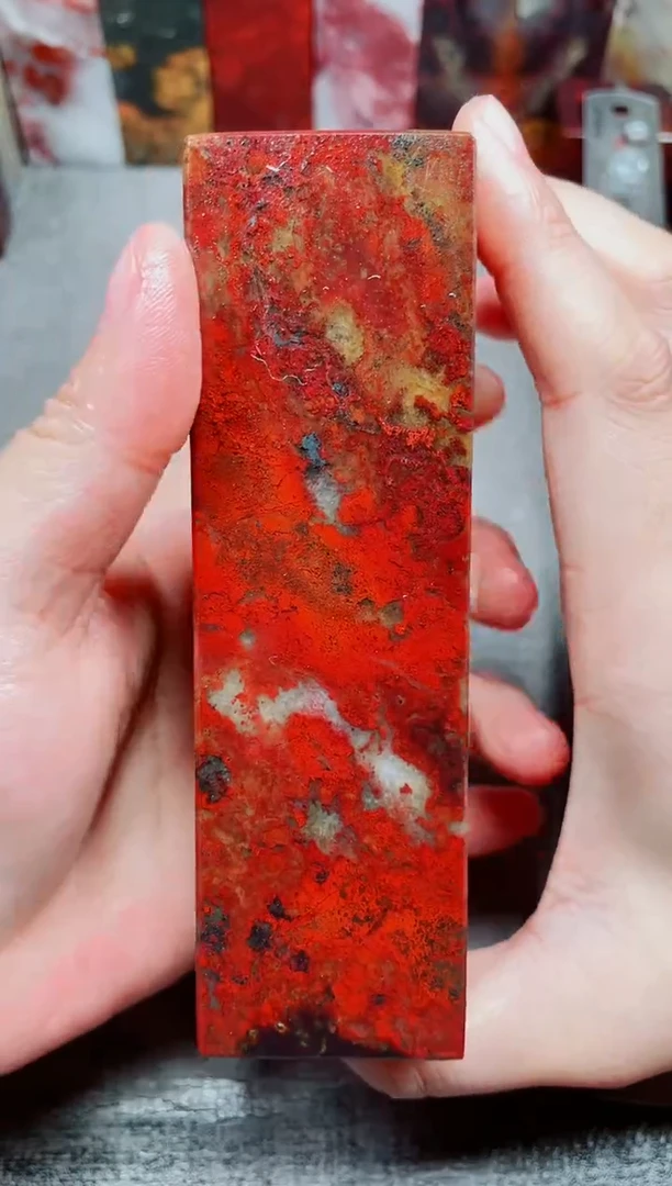 玉桂林鸡血玉素章大地艳血45