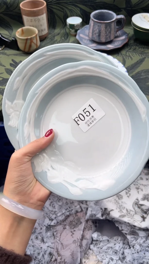 瓷片明****️       F051