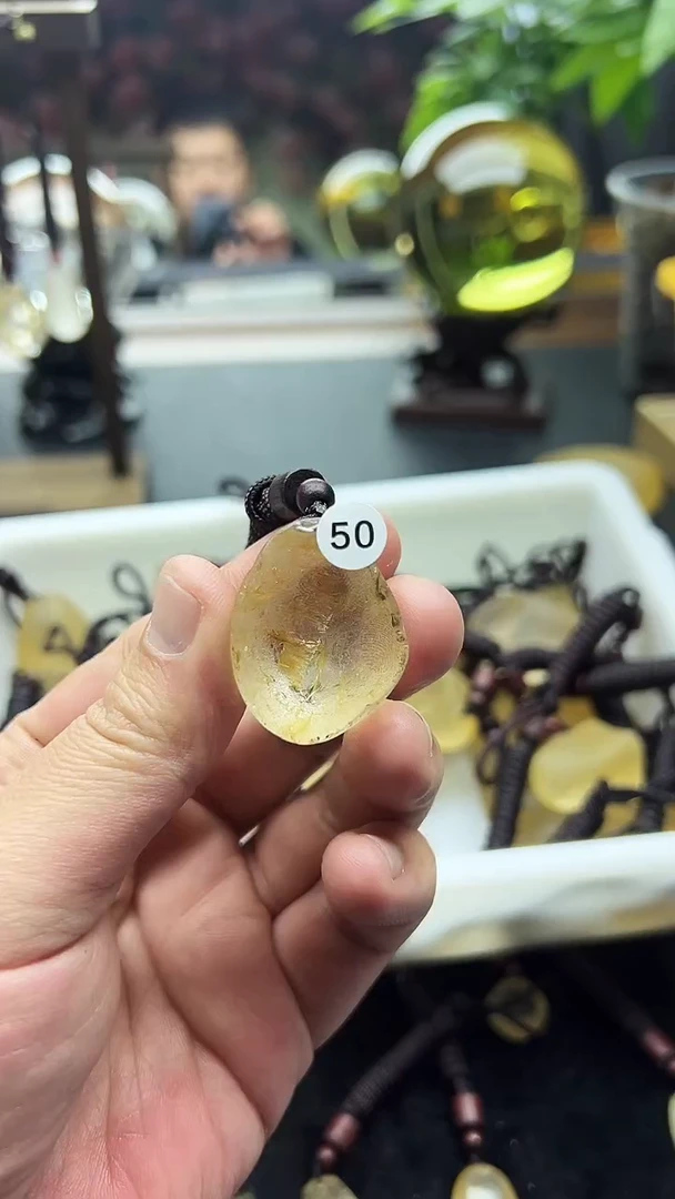 未镶嵌珠宝半成品水晶50