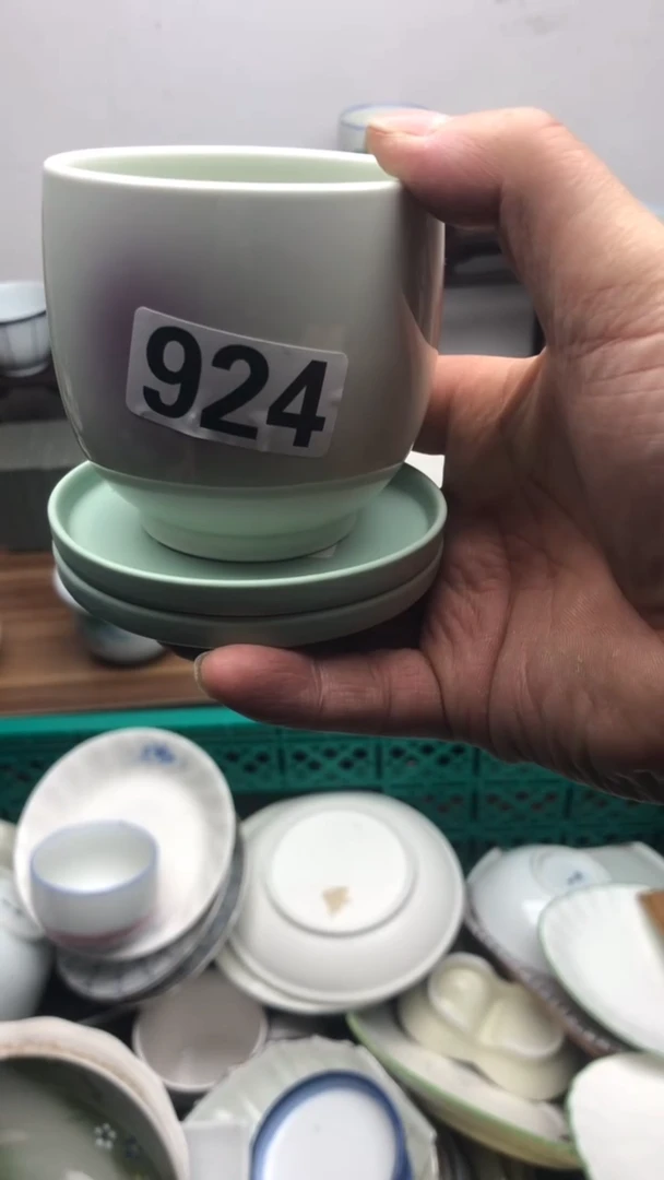 瓷片A龙华精品陶瓷店