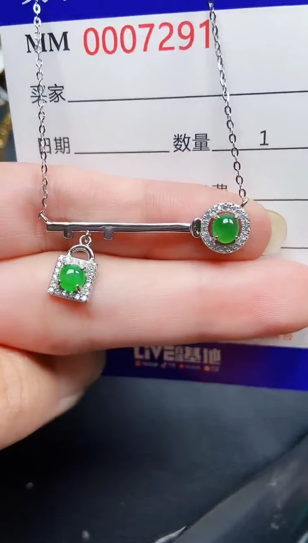 翡翠银S925镶嵌颈饰7291