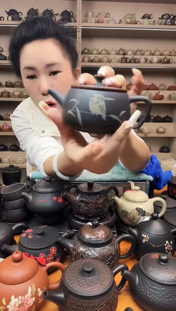 壶瑕疵无礼盒 水墨汉瓦  154