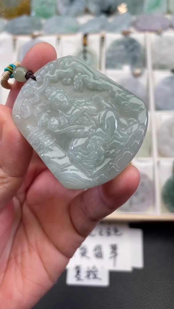 颈饰未镶嵌翡翠天然缅甸翡翠A货49