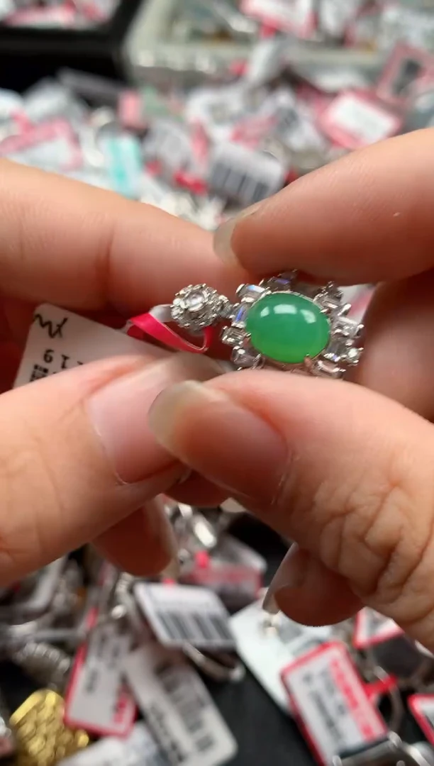 银S925镶嵌戒指翡翠天然A货缅甸翡翠