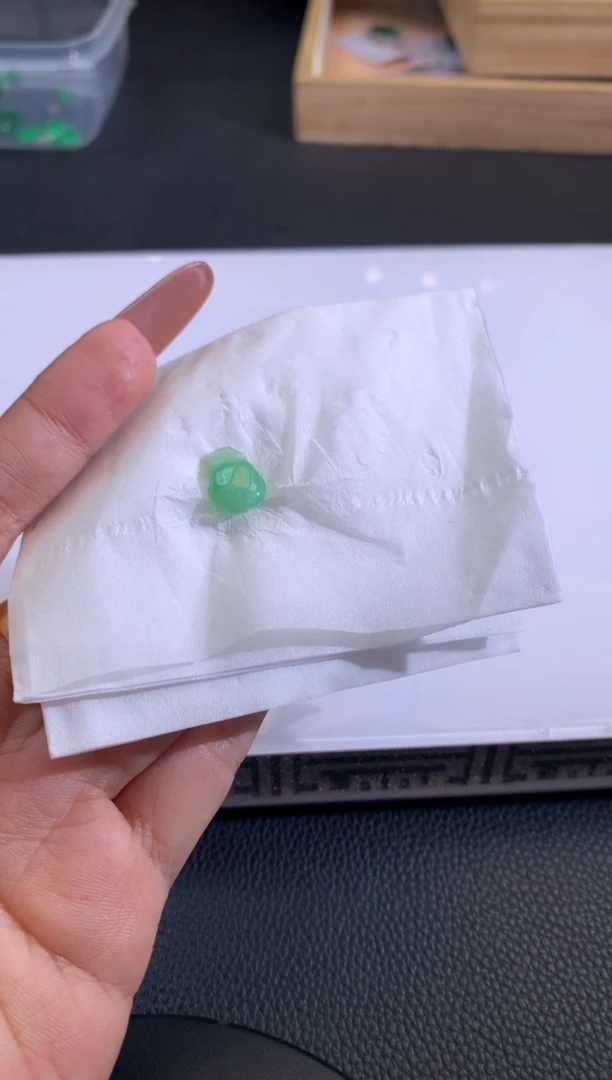 【闪购商品】定制翡翠未镶嵌翡翠