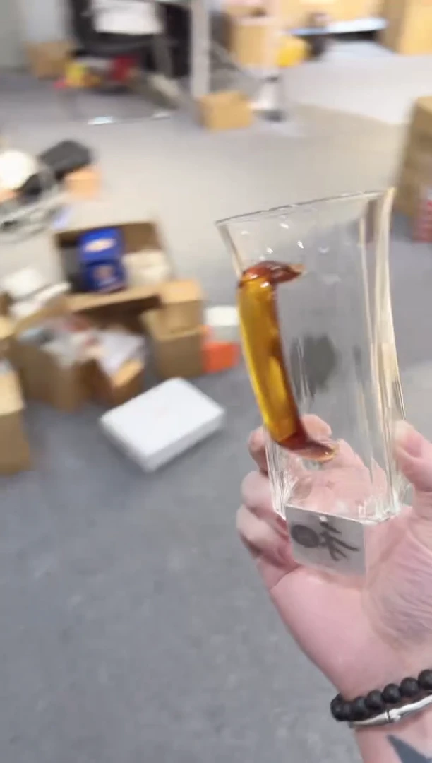 禾器-和泰杯-琥珀色