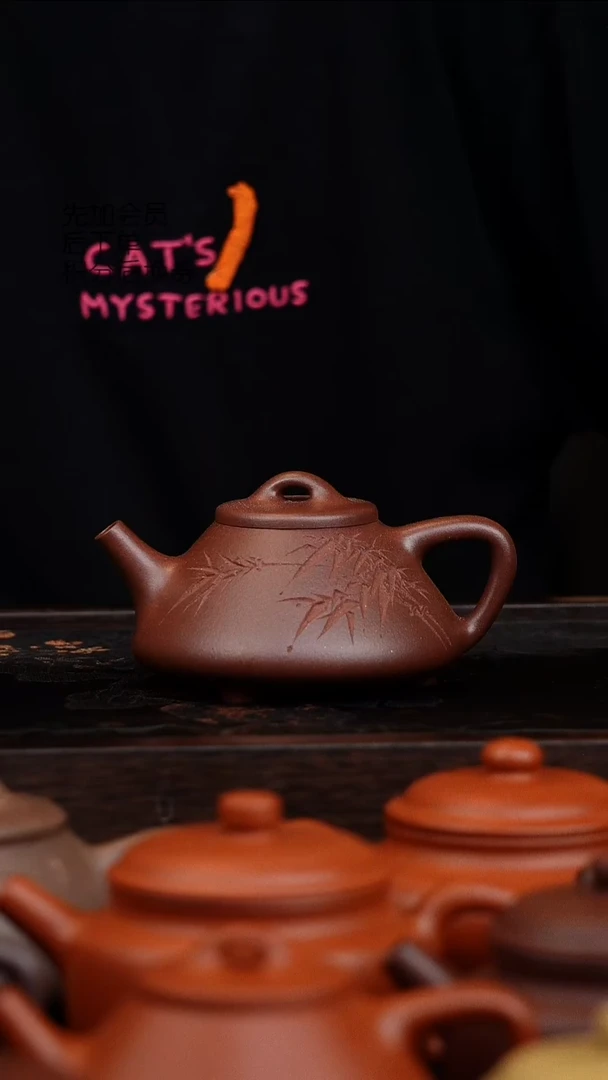 茶壶紫砂雷*谋补刻绘米竹子黑星土