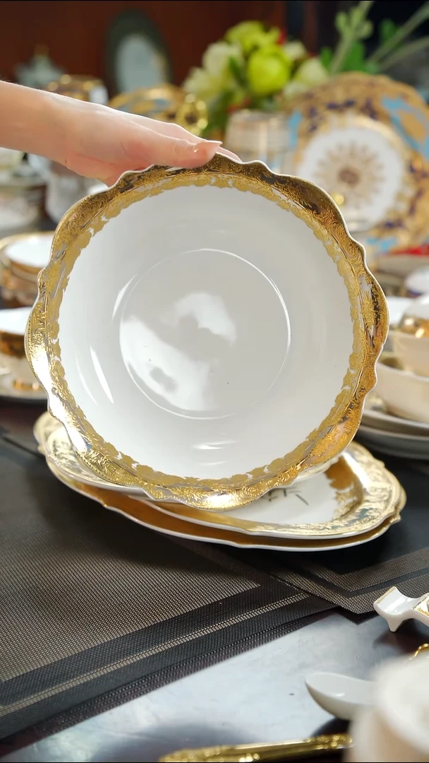 瓷片9英寸汤碗1个