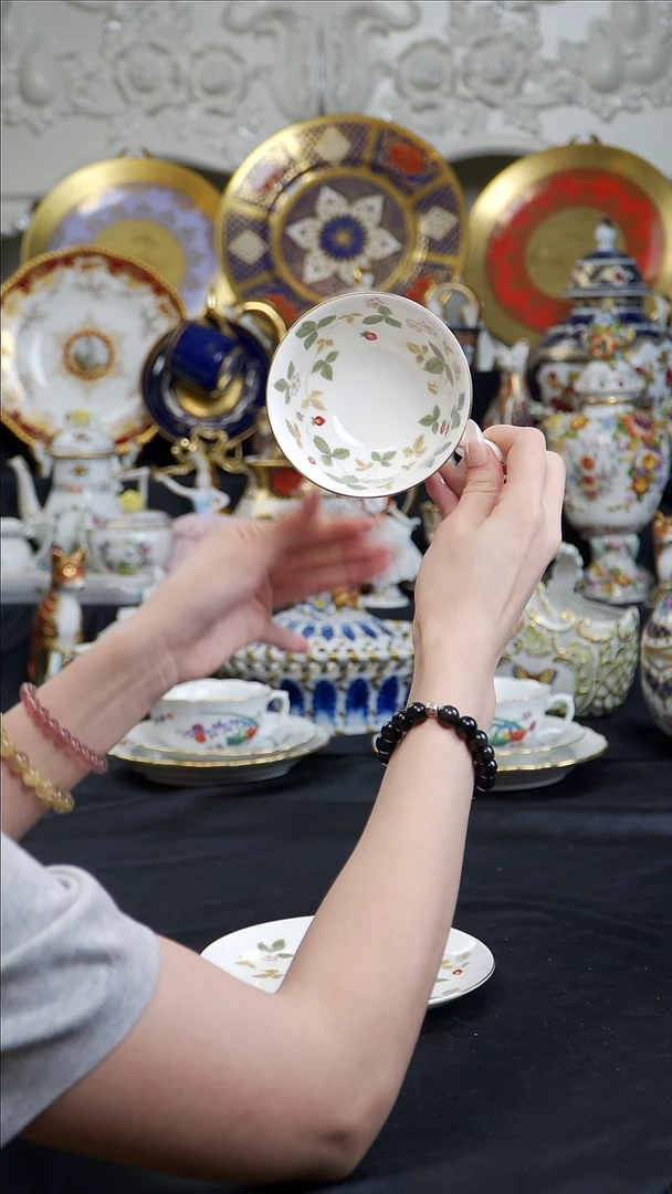 骨瓷婷婷中古器物如图所示7
